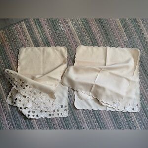 Set 6 Ivory Embroidered Placemats Napkins Cutwork Floral Scalloped Vintage